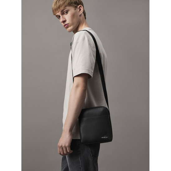 Calvin Klein Τσαντάκι ώμου Mono Logo Reporter Bag